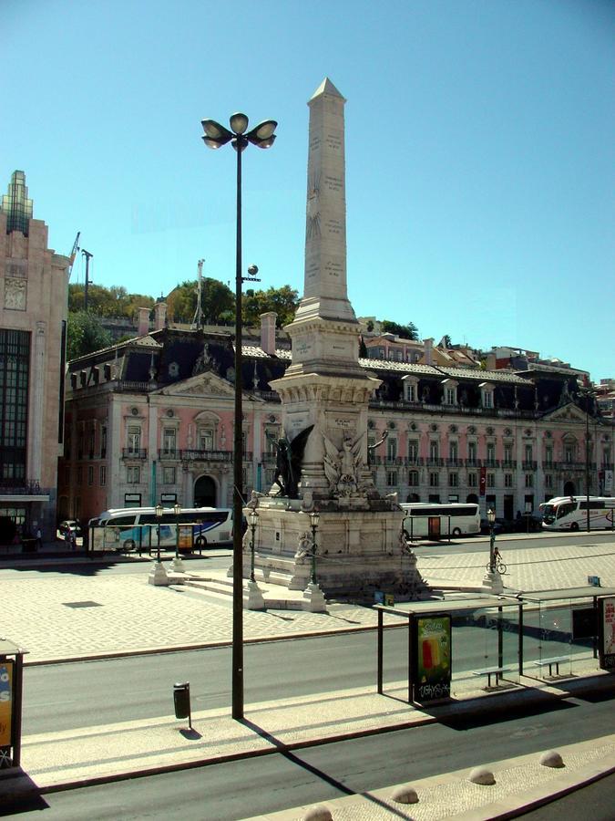 Inn-Chiado Restauradores Prime Suites Lisboa Exteriör bild